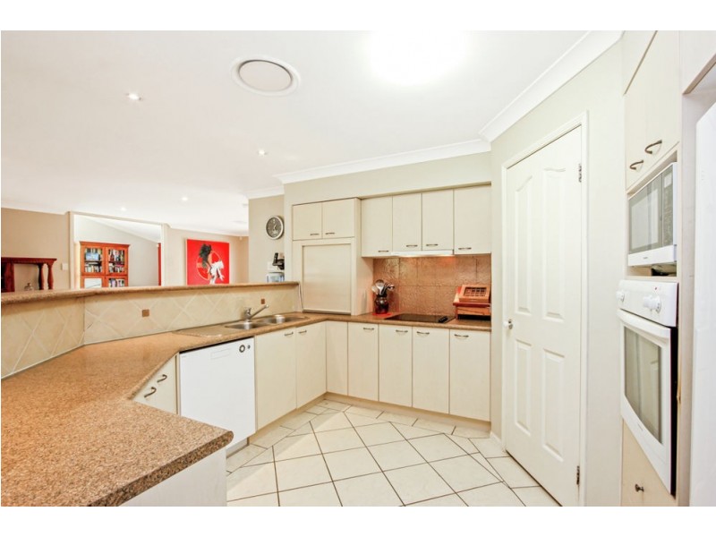 11 Silky Oak Drive, Brookwater QLD 4300