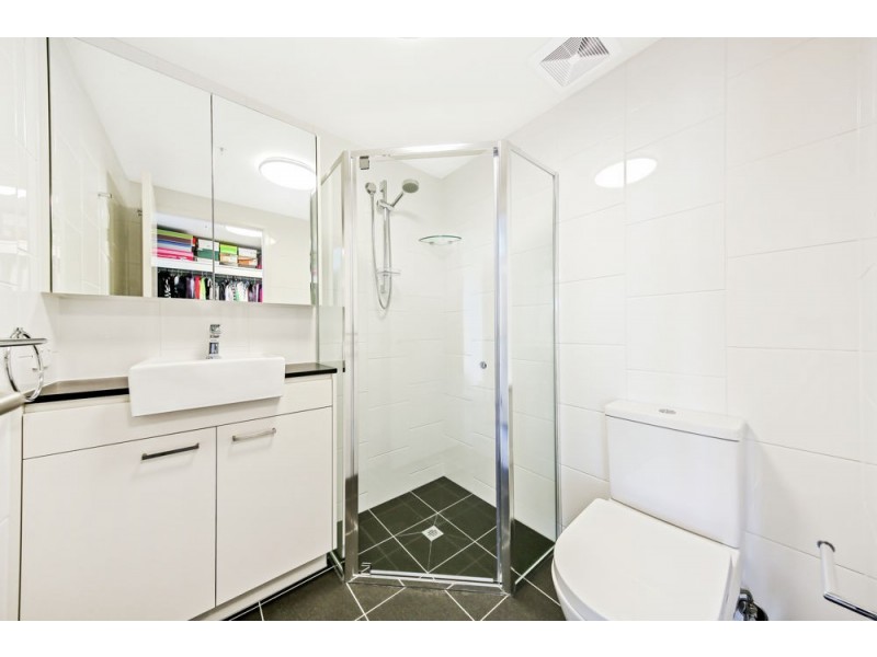 1204/30 Festival Place, Newstead QLD 4006