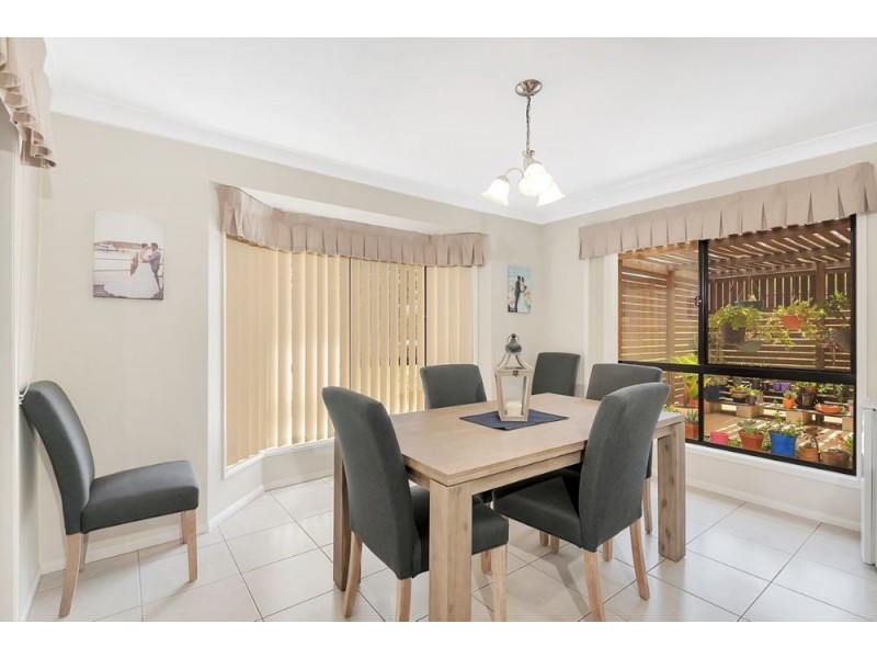 14 Holly Avenue, Highfields QLD 4352