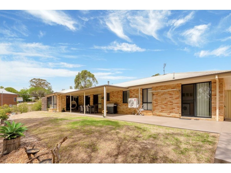 14 Holly Avenue, Highfields QLD 4352