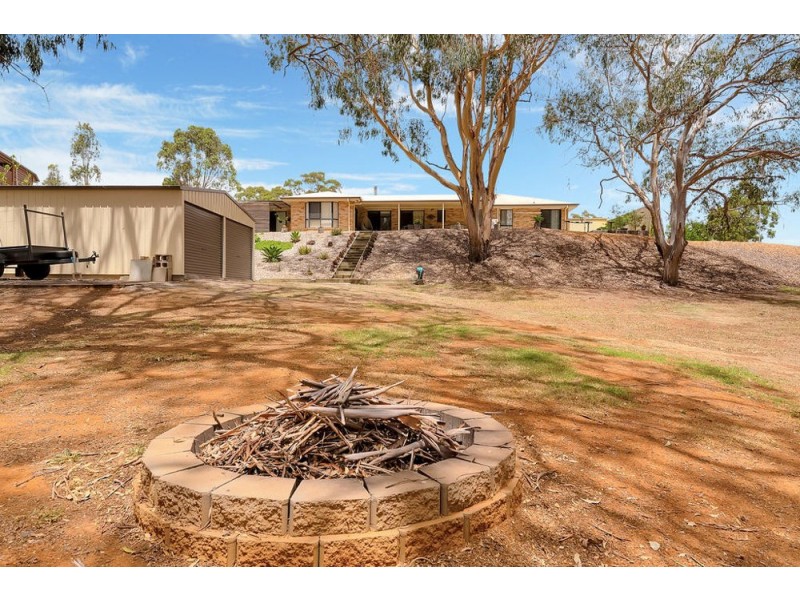 14 Holly Avenue, Highfields QLD 4352