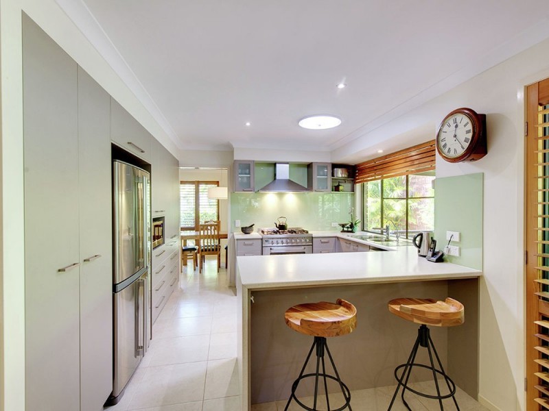 20 Zambesi Street, Riverhills QLD 4074