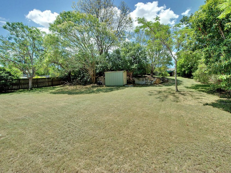 20 Zambesi Street, Riverhills QLD 4074