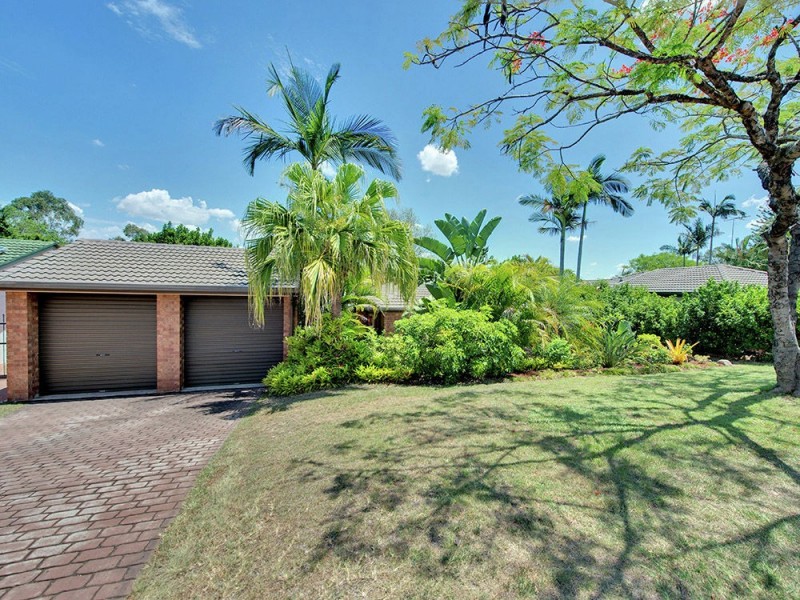 20 Zambesi Street, Riverhills QLD 4074