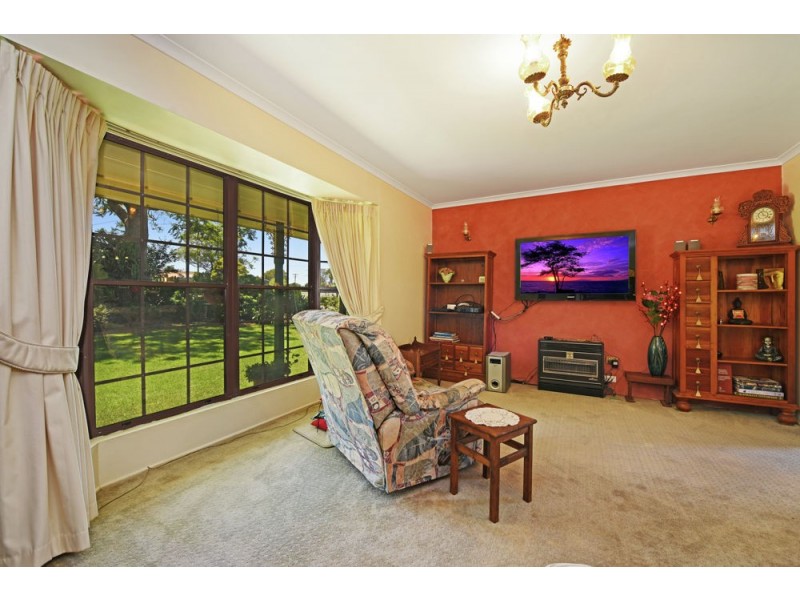 20 Kingsford Smith Drive, Wilsonton QLD 4350