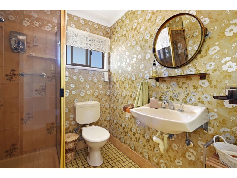 20 Kingsford Smith Drive, Wilsonton QLD 4350