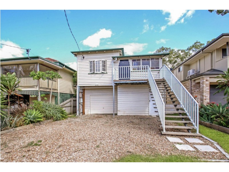 24 Lucy Street, Thorneside QLD 4158