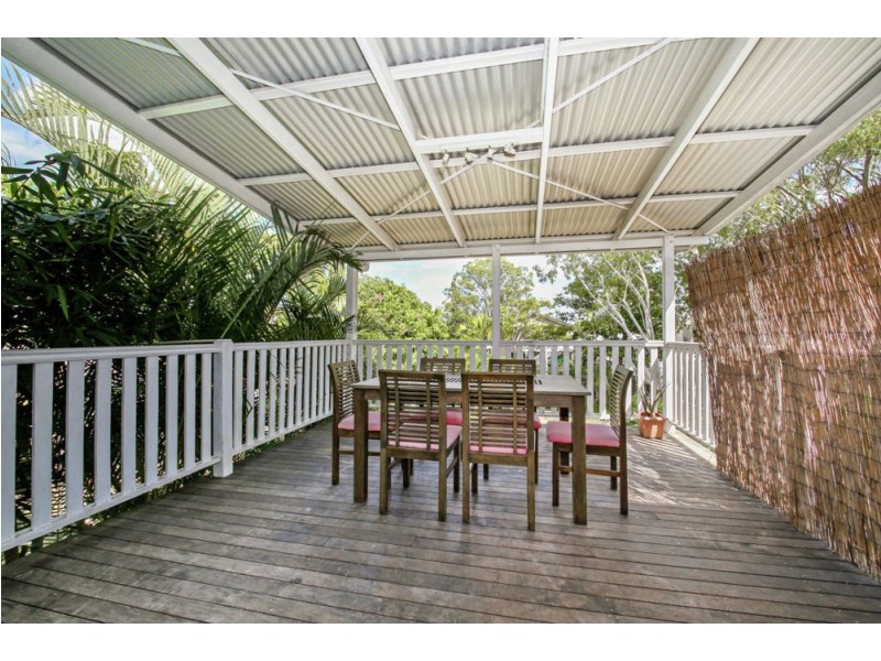 24 Lucy Street, Thorneside QLD 4158