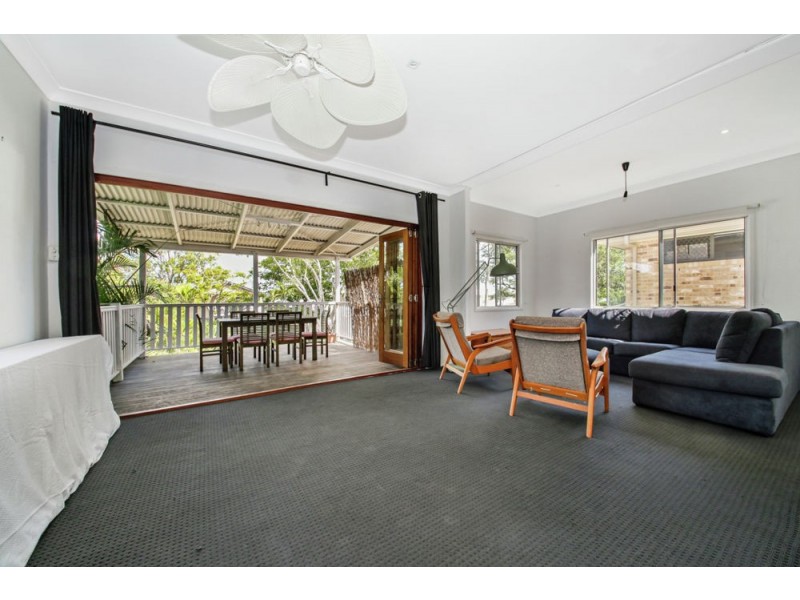 24 Lucy Street, Thorneside QLD 4158