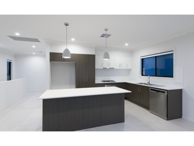 14A Claremont Street, Birkdale QLD 4159