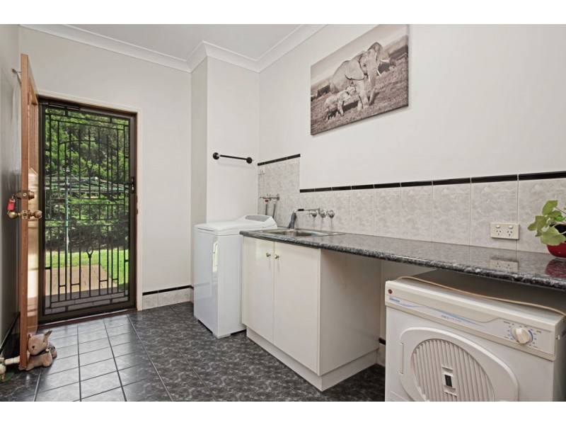 10 Stanley Parade, Highfields QLD 4352