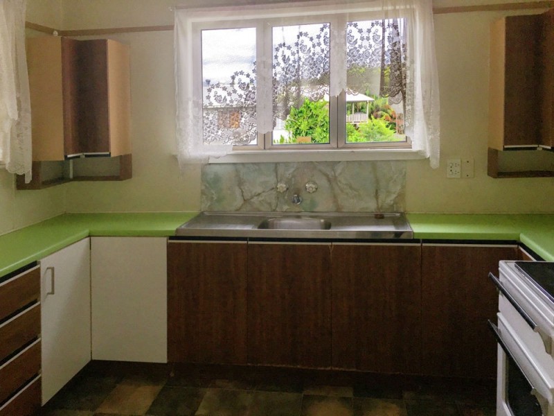 50 Stanley Rd, Camp Hill QLD 4152