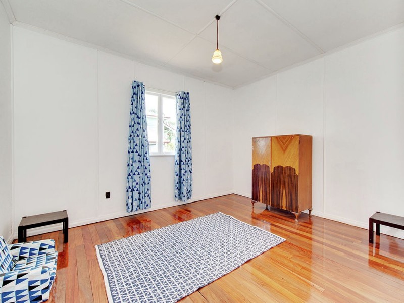 42 Bertha Street, Goodna QLD 4300