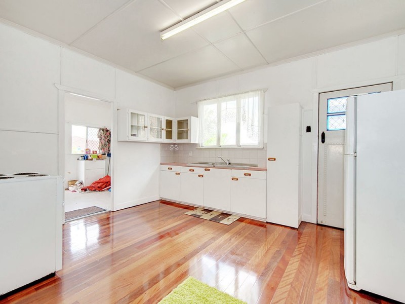 42 Bertha Street, Goodna QLD 4300