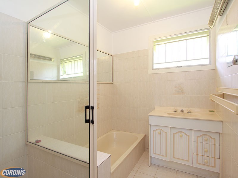 Stafford Heights QLD 4053