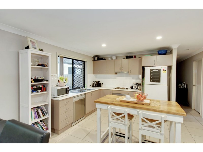 59 Friend Street, Wakerley QLD 4154