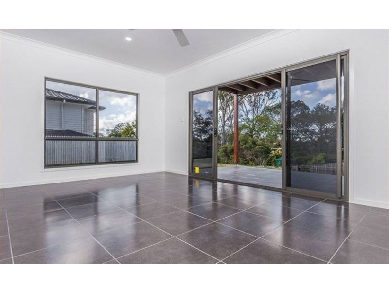 901 South Pine Road, Everton Park QLD 4053