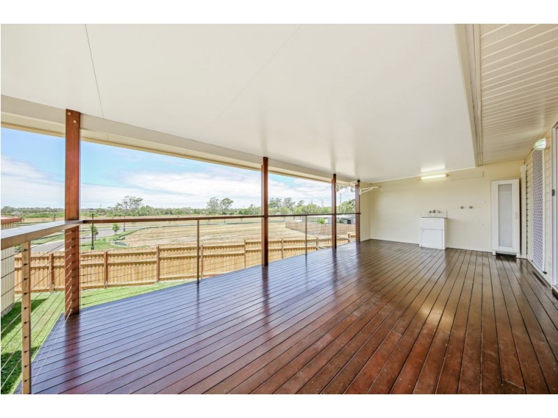 68 Hemmant-Tingalpa Rd, Hemmant QLD 4174