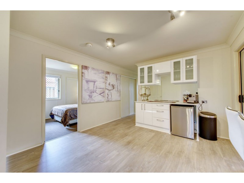 18 Ransom Place, Wakerley QLD 4154