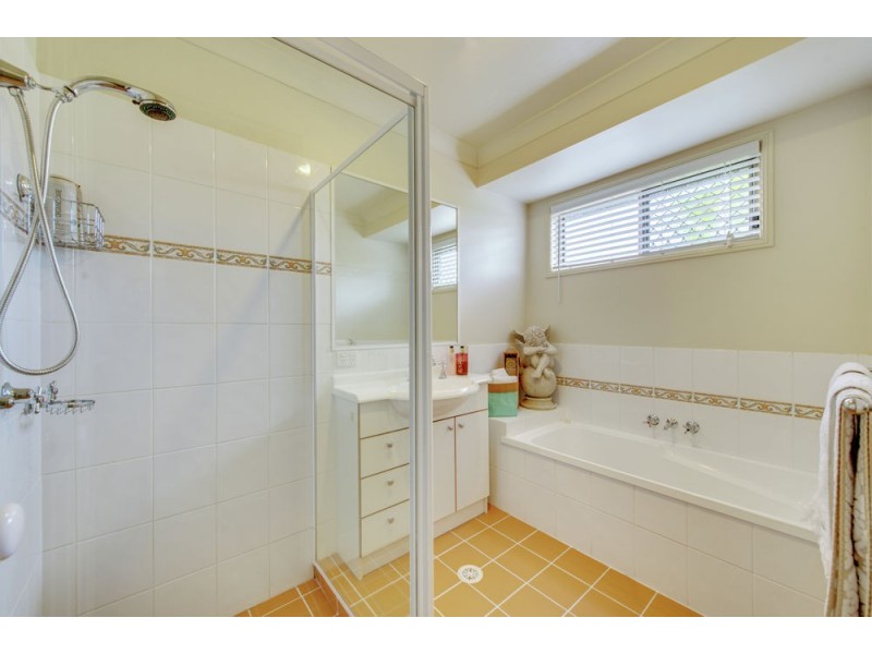 18 Ransom Place, Wakerley QLD 4154