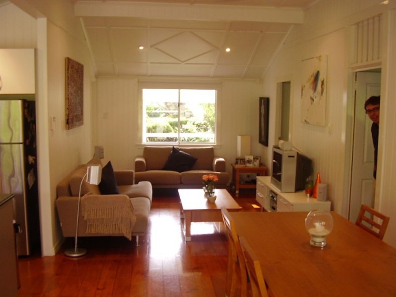 65 Finsbury Street, Newmarket QLD 4051