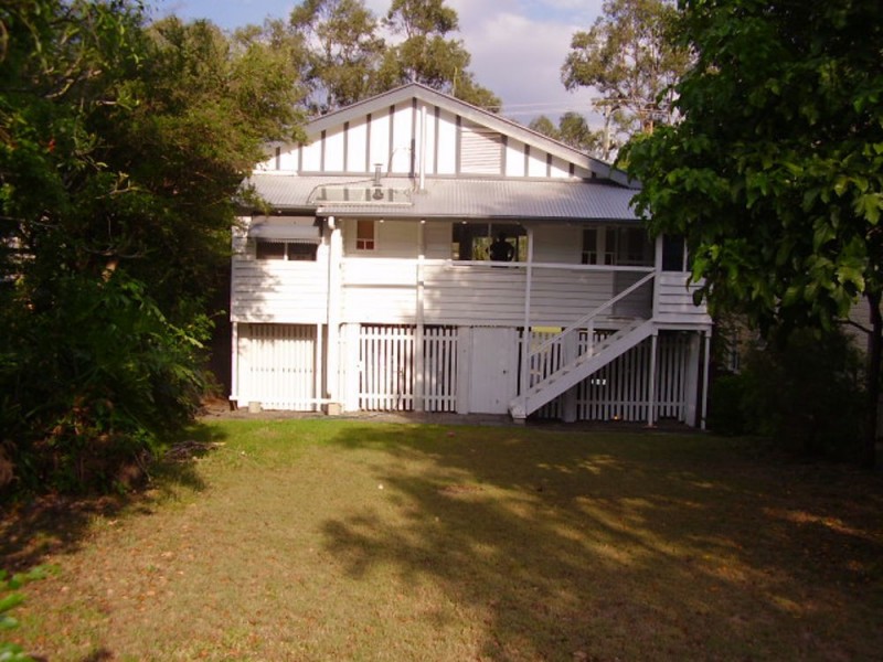 65 Finsbury Street, Newmarket QLD 4051