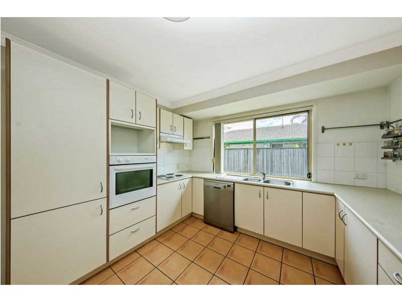 26 Torquay Cres, Tingalpa QLD 4173