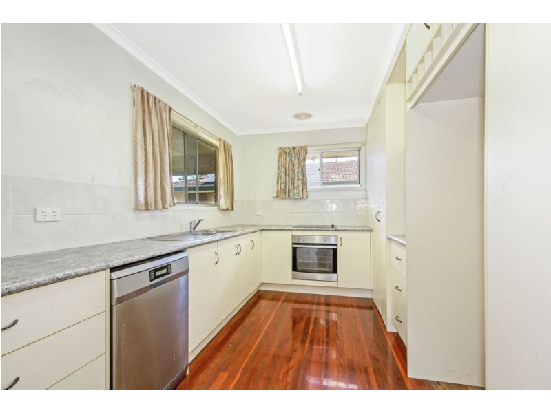 28 Greenslade St, Tingalpa QLD 4173