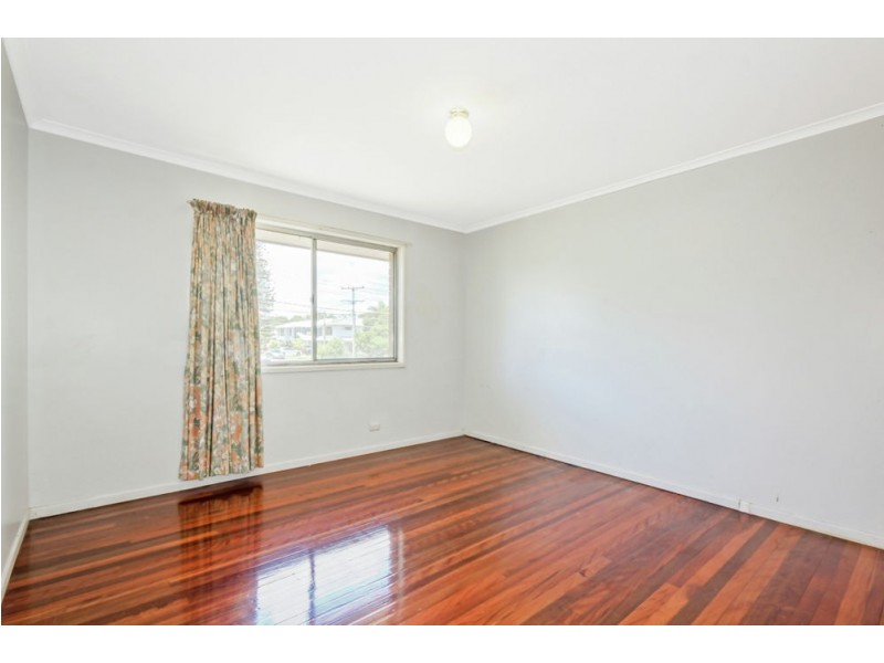 28 Greenslade St, Tingalpa QLD 4173