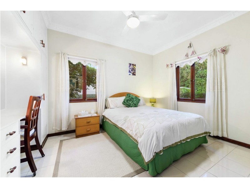 235 Rode Road, Wavell Heights QLD 4012