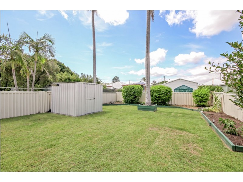 51 Townsend Street, Brighton QLD 4017