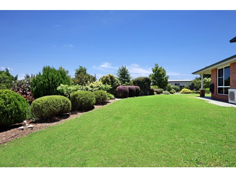 14 Kimdon Crescent, Highfields QLD 4352