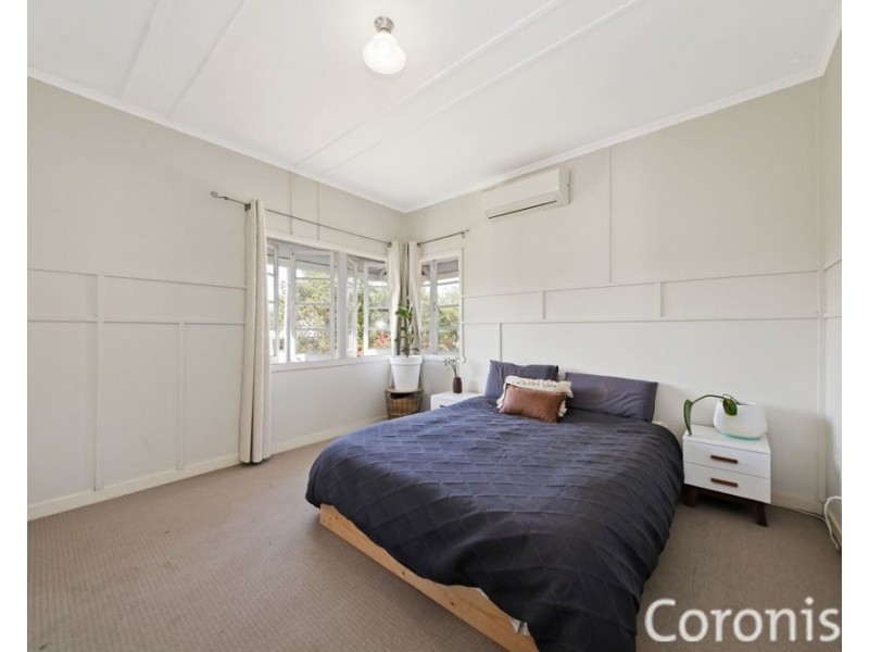 24 Booker Street, Keperra QLD 4054