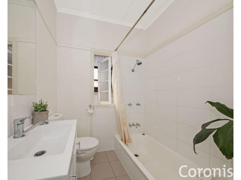 24 Booker Street, Keperra QLD 4054