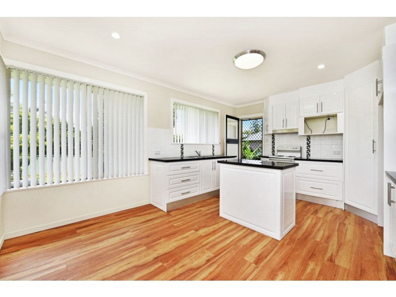 12 Elworthy Street, Harlaxton QLD 4350