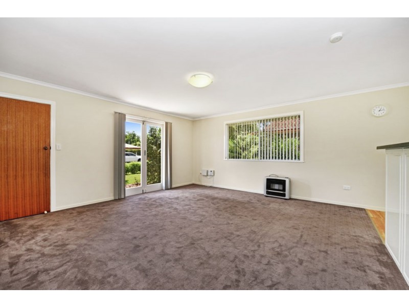 12 Elworthy Street, Harlaxton QLD 4350