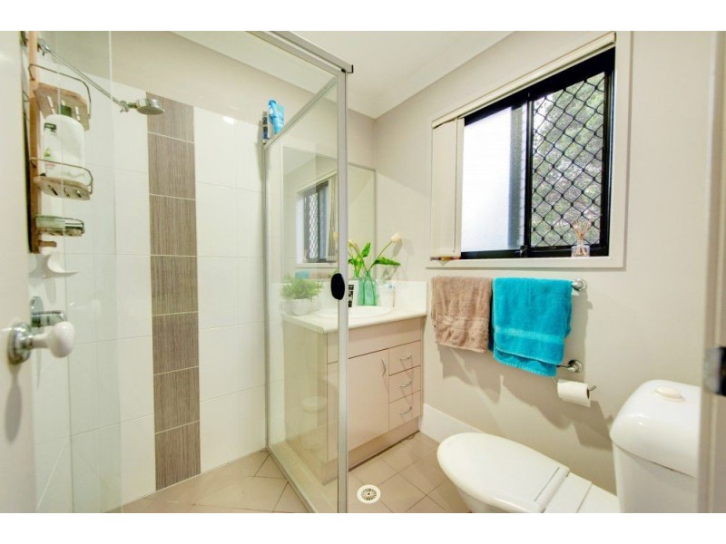 59 Friend St, Wakerley QLD 4154
