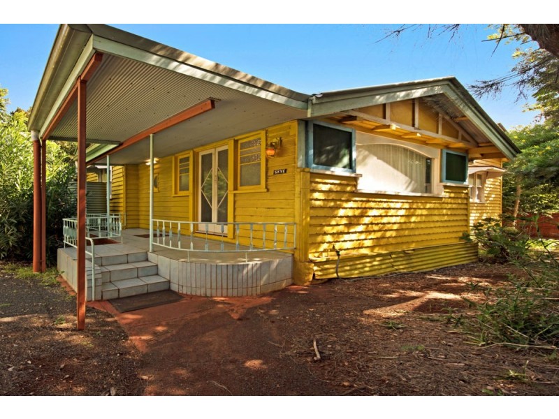 16 Jones Street, Harlaxton QLD 4350