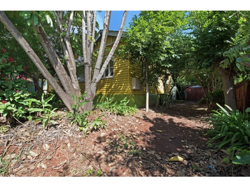 16 Jones Street, Harlaxton QLD 4350