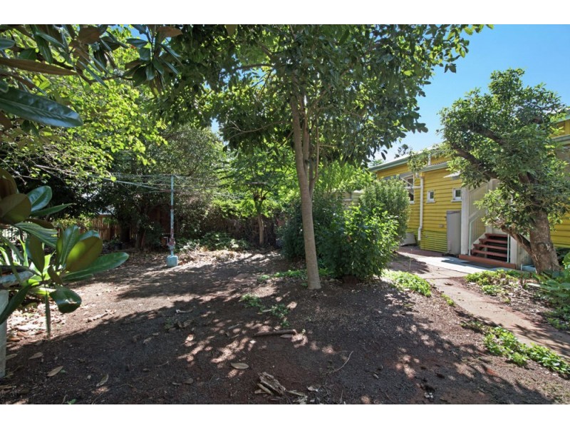 16 Jones Street, Harlaxton QLD 4350