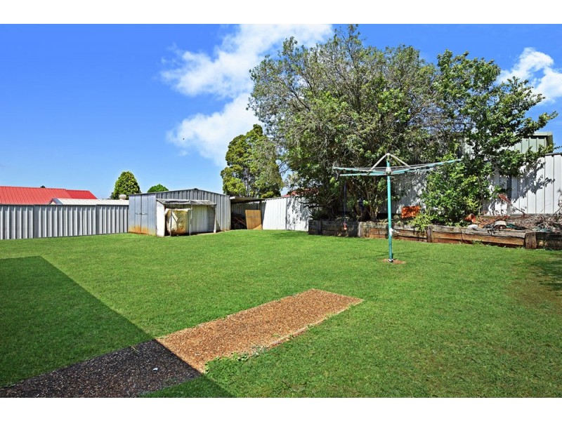 7 Moore Crescent, Wilsonton QLD 4350