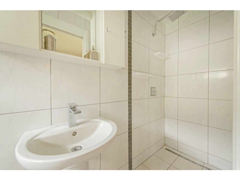 8 Kelfield Street, North Toowoomba QLD 4350