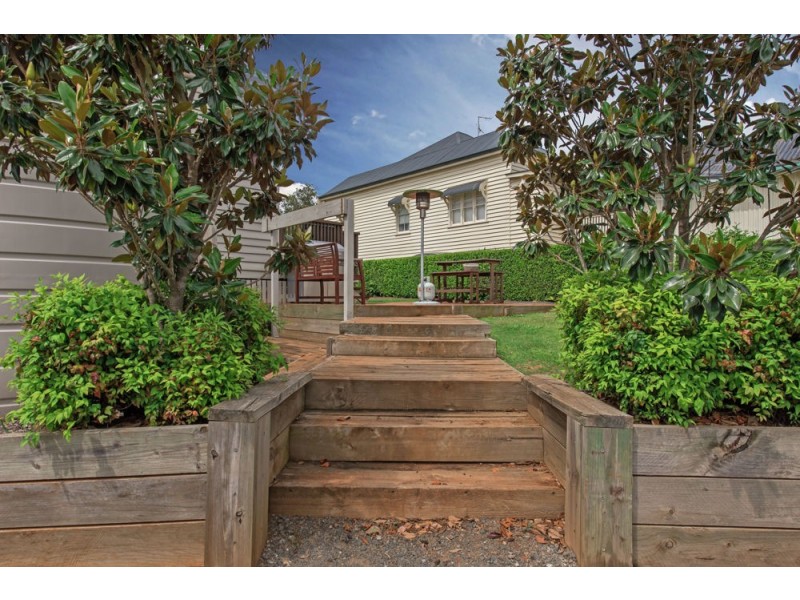 8 Kelfield Street, North Toowoomba QLD 4350