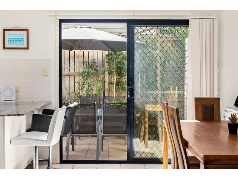 2/27 Sizer Street, Everton Park QLD 4053