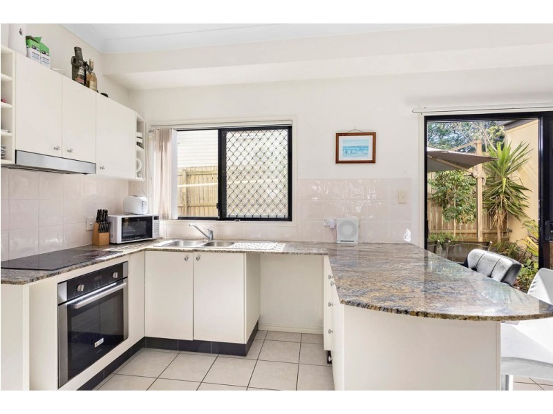 2/27 Sizer Street, Everton Park QLD 4053