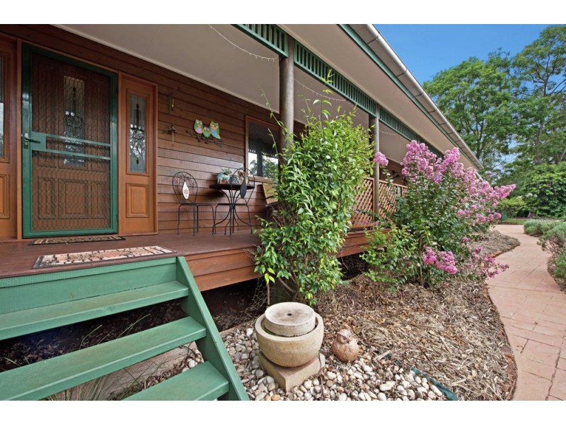 1 Mavis Court, Highfields QLD 4352