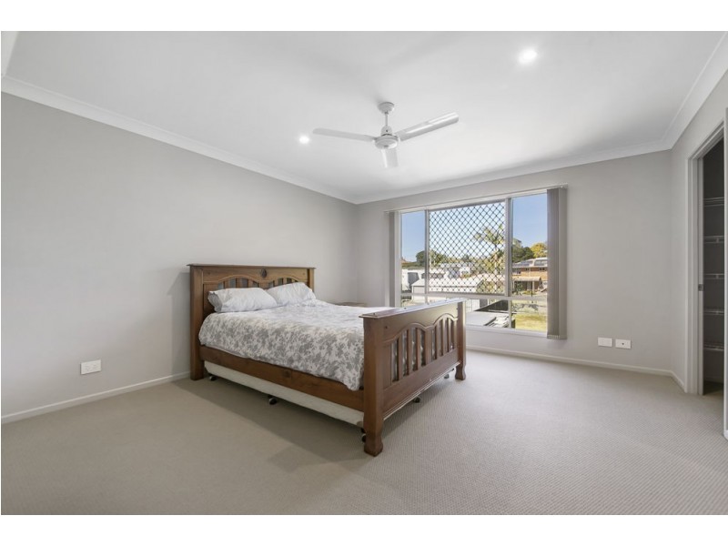 27 Blackwood Road, Geebung QLD 4034