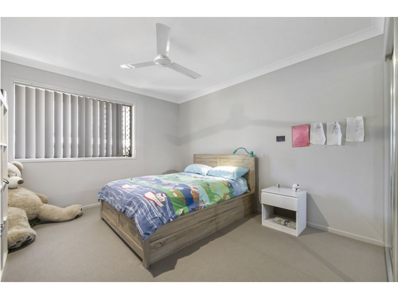 27 Blackwood Road, Geebung QLD 4034