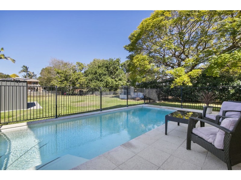 27 Blackwood Road, Geebung QLD 4034