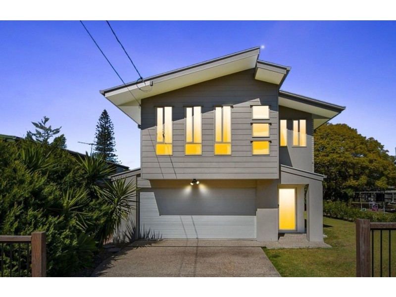 27 Blackwood Road, Geebung QLD 4034